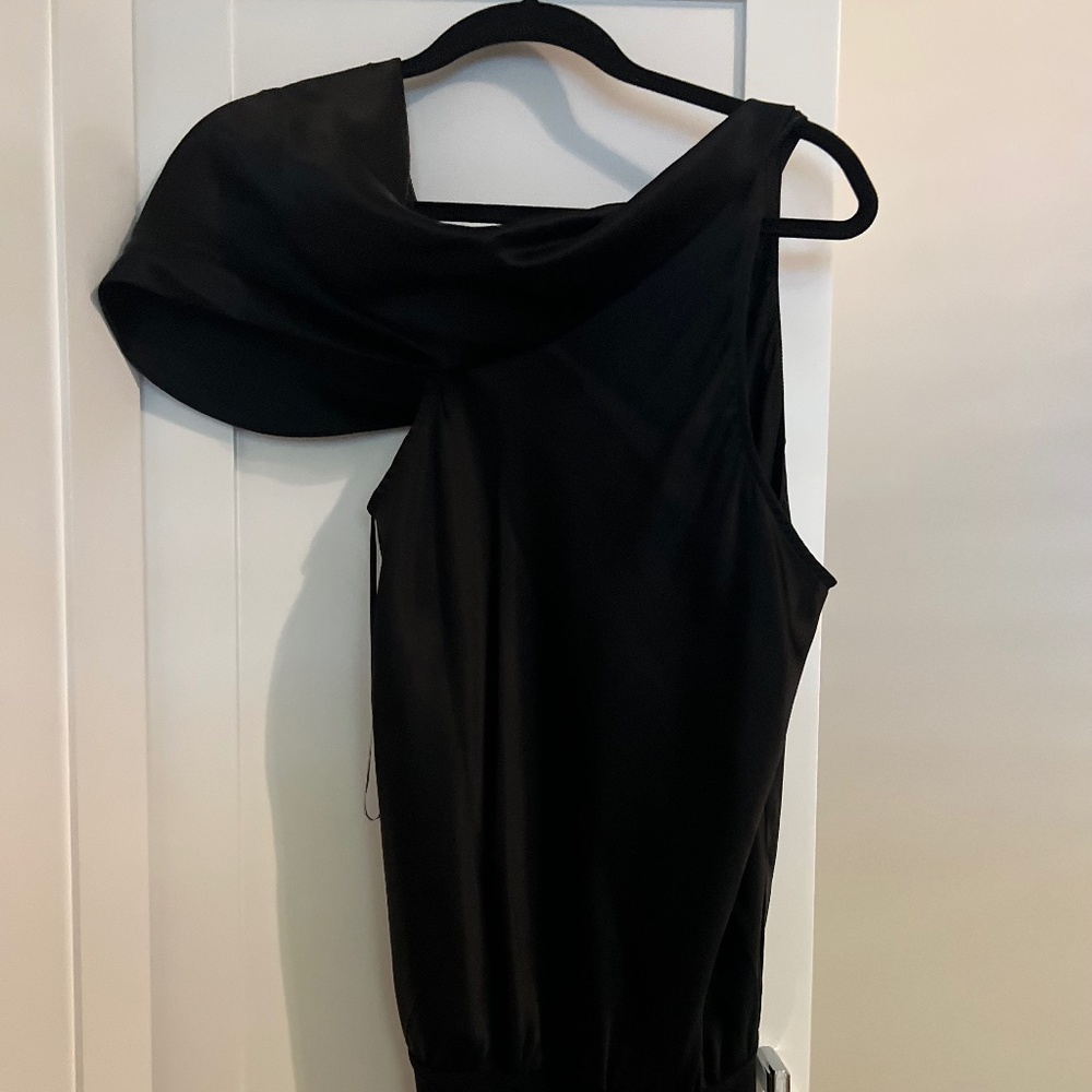 One shoulder black bodysuit